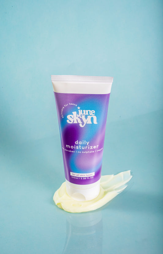 Earth - Oat and Almond Soothing Daily Moisturiser
